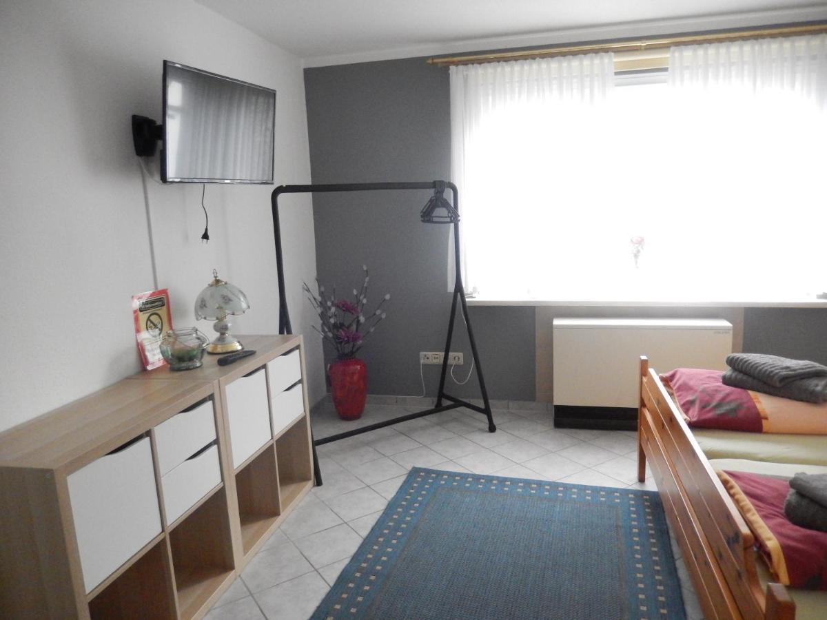 Ferienwohnung Ebeling Under Rainbow Dassel Екстер'єр фото